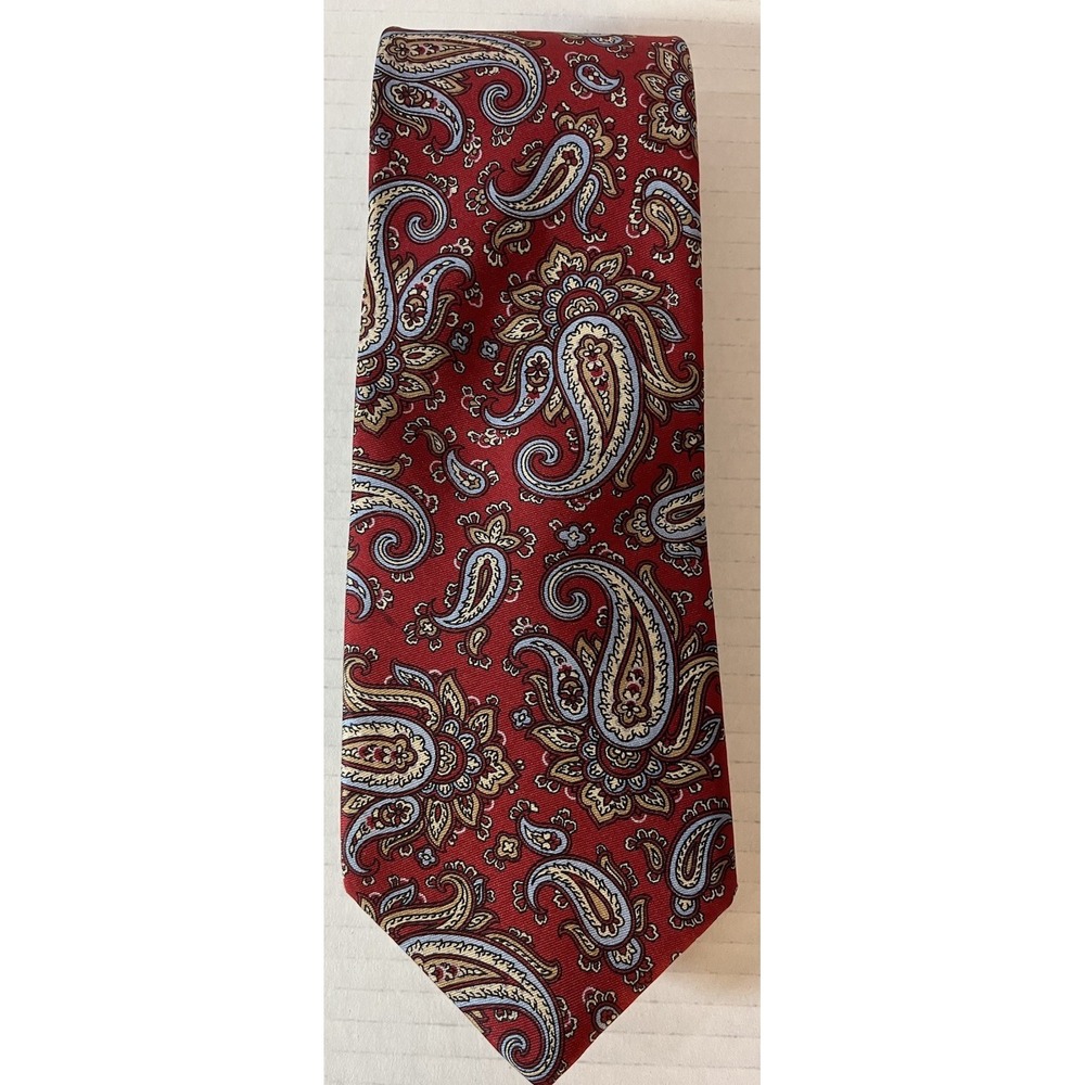 Johnny Carson 100% Italian Silk Tie Red & Blue Paisley Design Made In USA‎